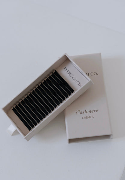 SINGLE LENGTH TRAYS CASHMERE VOLUME LASHES